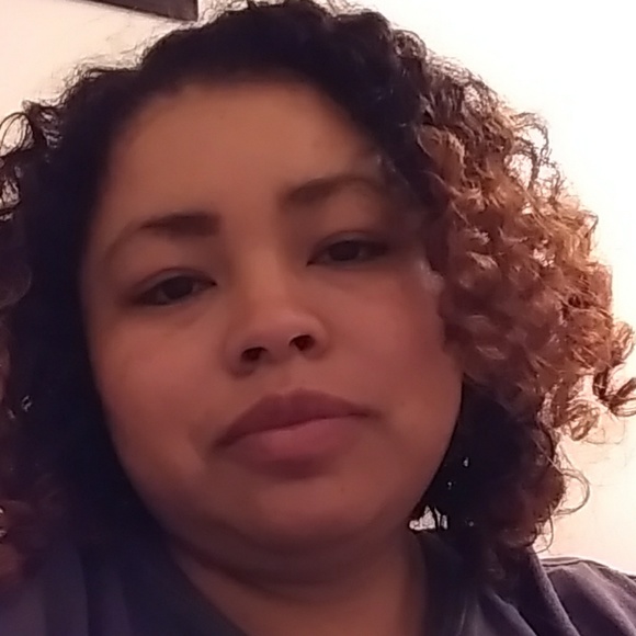 Meet your Posher, Wendy - Picture 1 of 1